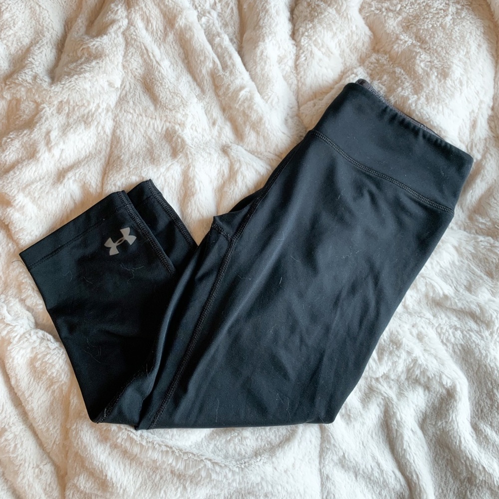 Under armor cropped leggings